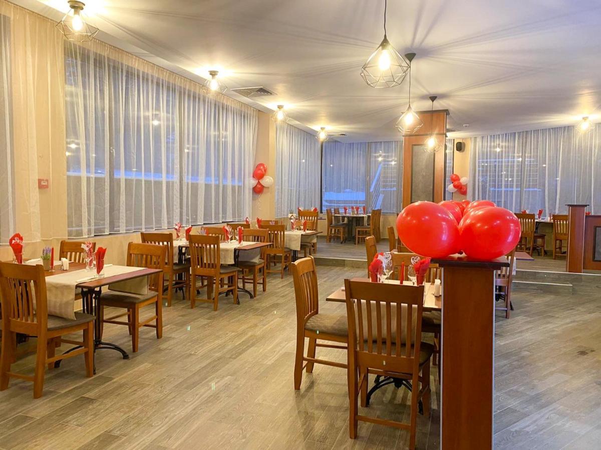 Apart Hotel Sirona Bansko Bagian luar foto