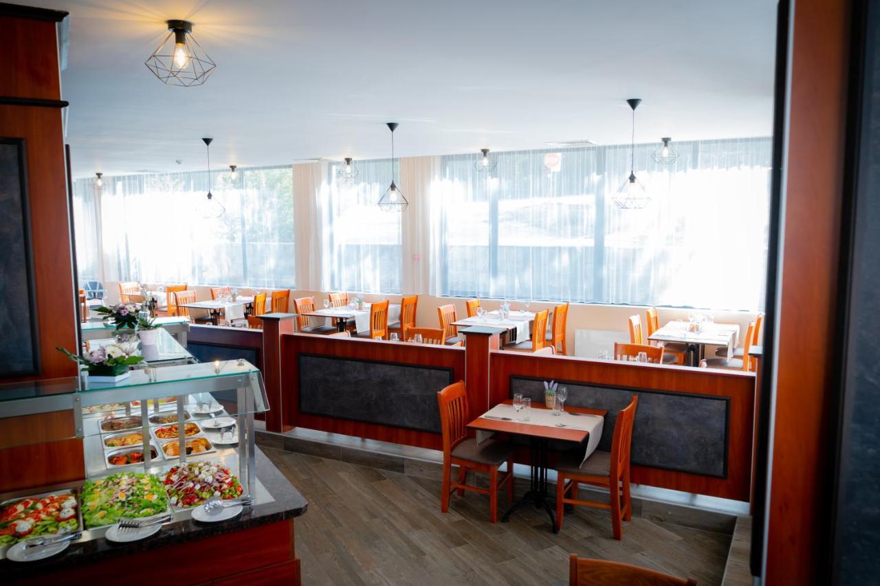 Apart Hotel Sirona Bansko Bagian luar foto