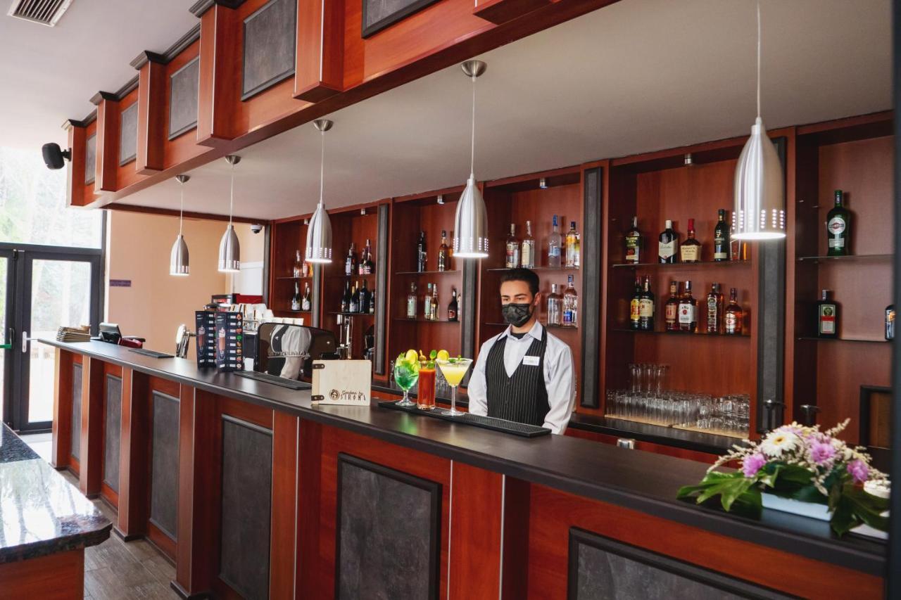 Apart Hotel Sirona Bansko Bagian luar foto