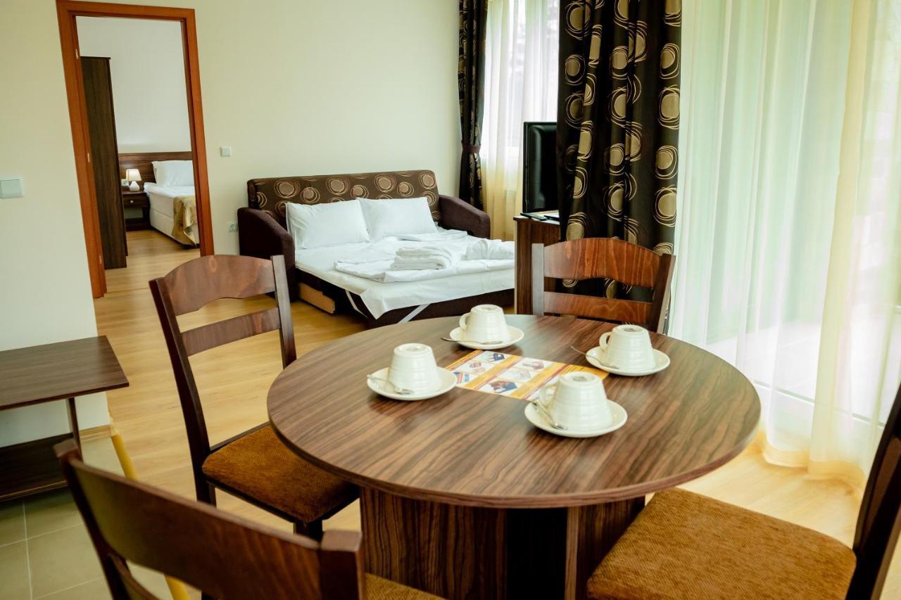 Apart Hotel Sirona Bansko Bagian luar foto