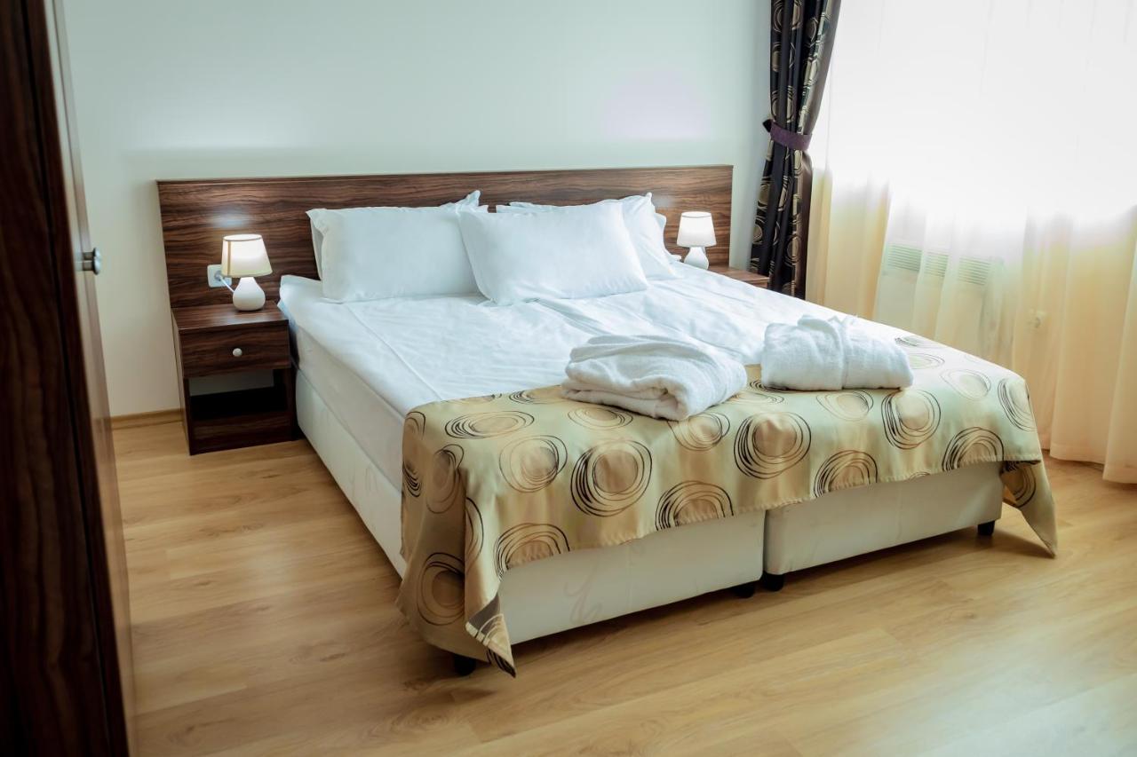 Apart Hotel Sirona Bansko Bagian luar foto