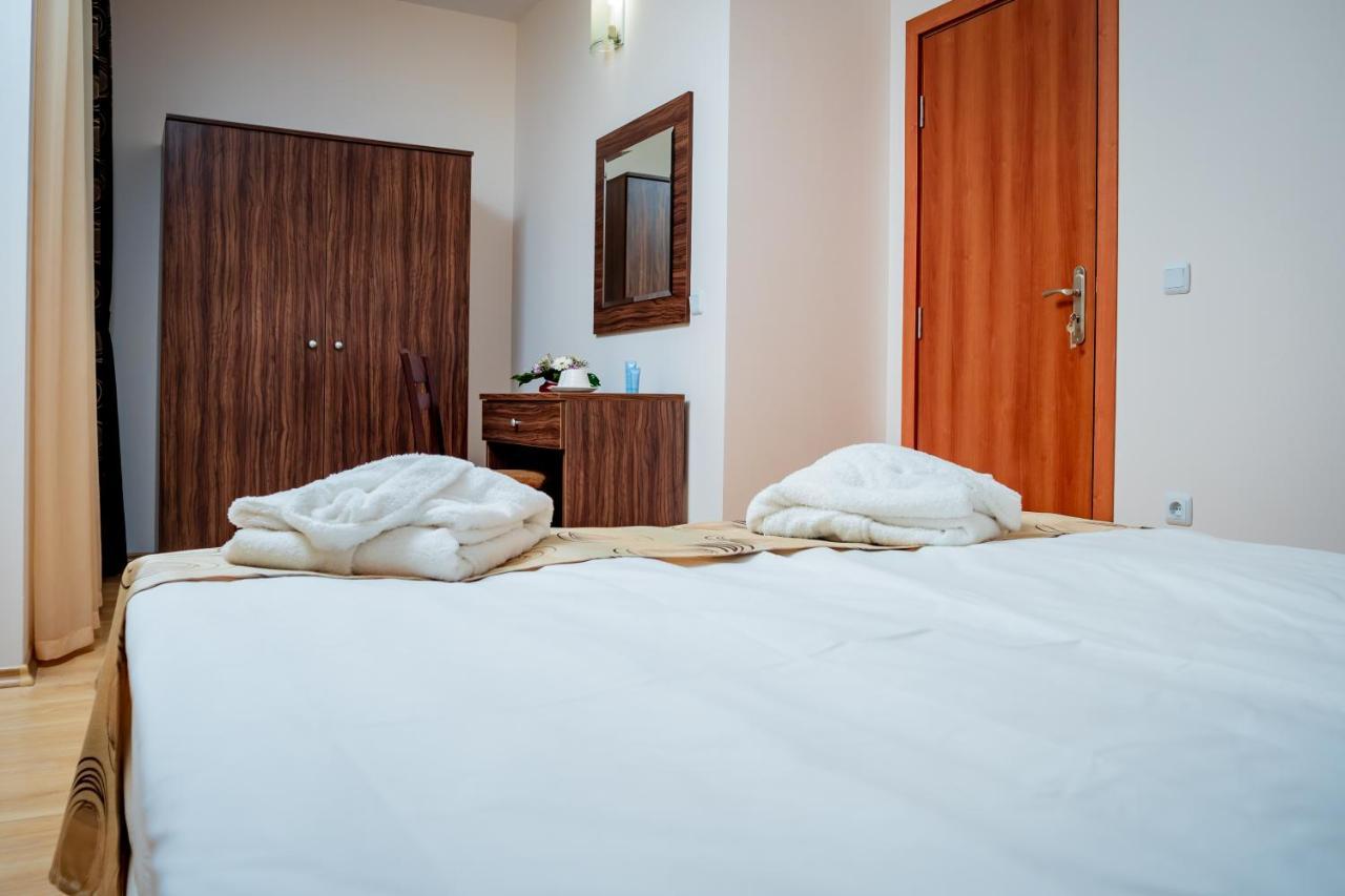 Apart Hotel Sirona Bansko Bagian luar foto